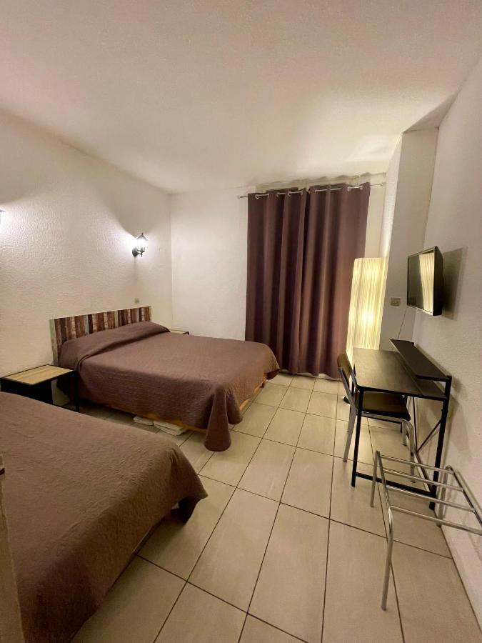 Hotel Alexander Perpignan Exteriér fotografie