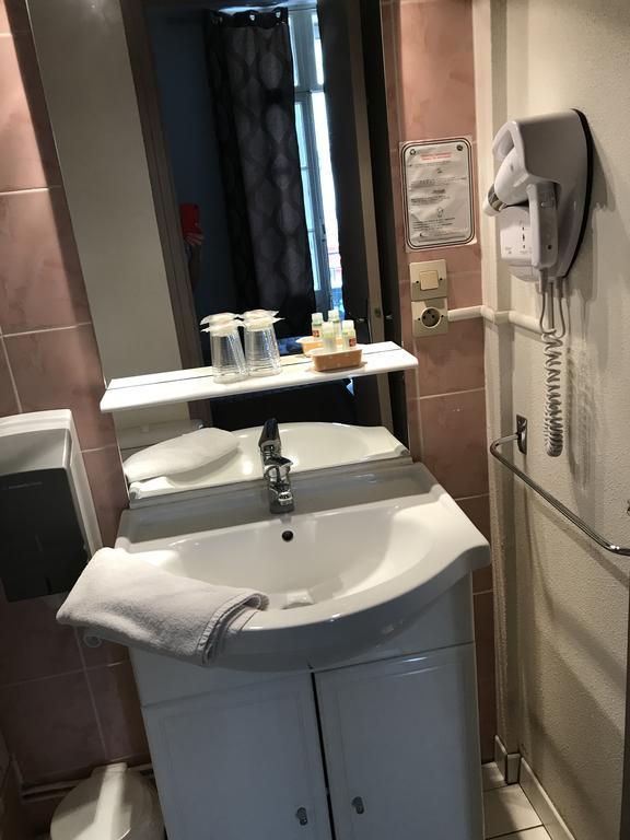 Hotel Alexander Perpignan Pokoj fotografie